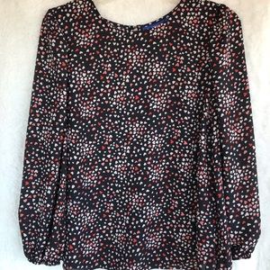 Apt 9 dress shirt in perfect condition